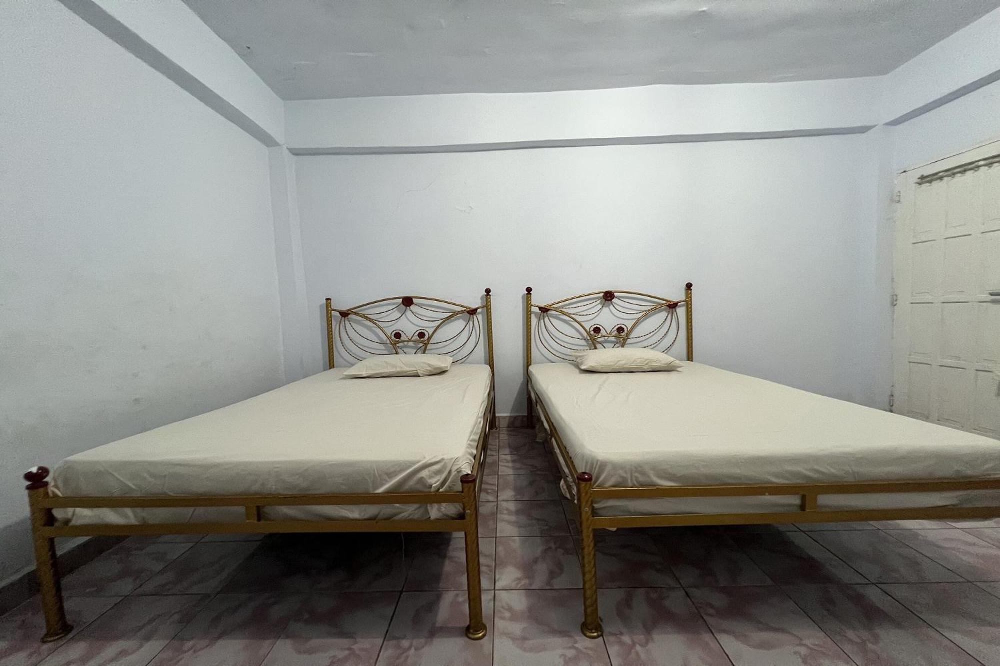 Oyo 91757 Surya Hotelneartaman Anggrek Pkk Watansoppeng Lalabata Exteriér fotografie