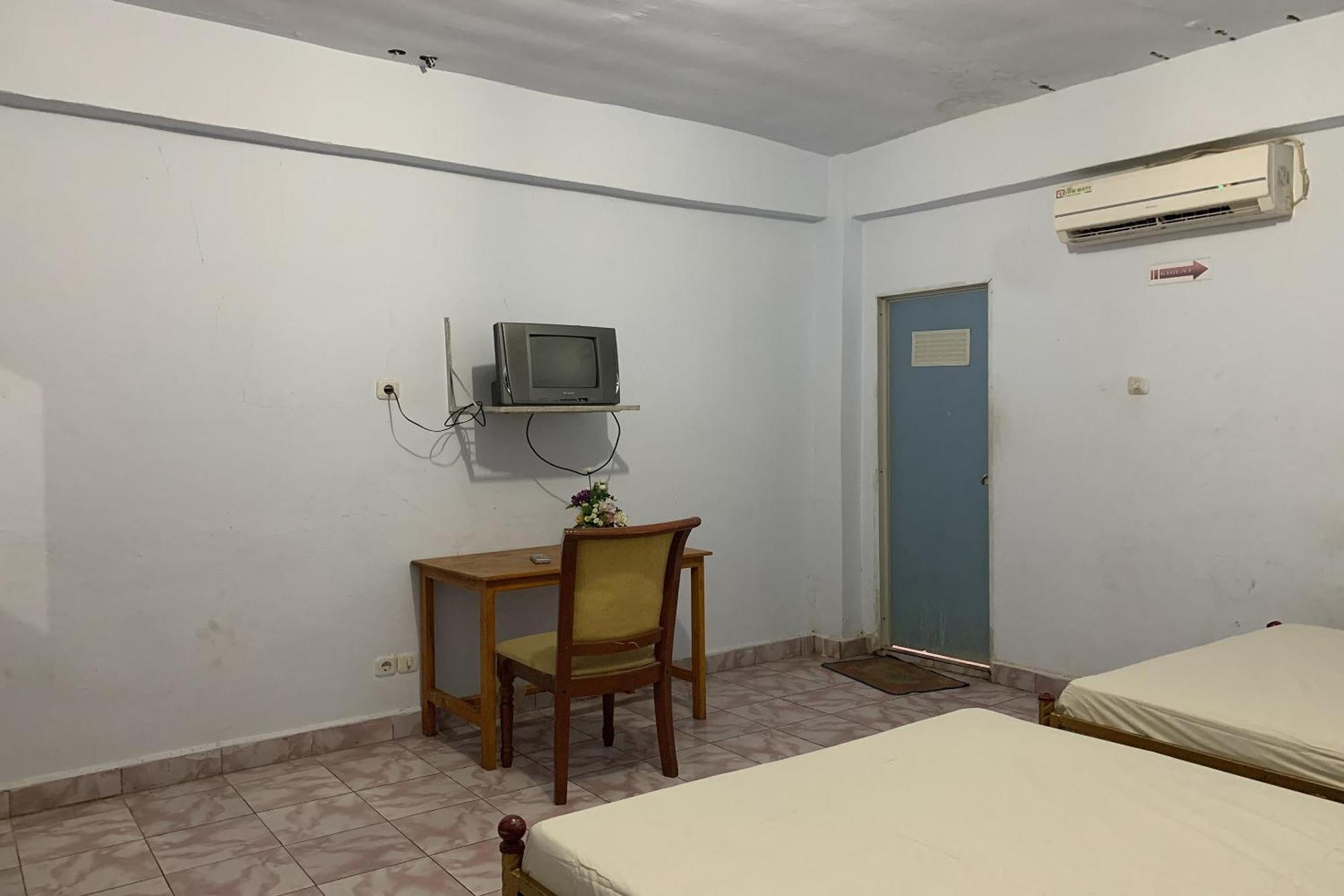 Oyo 91757 Surya Hotelneartaman Anggrek Pkk Watansoppeng Lalabata Exteriér fotografie